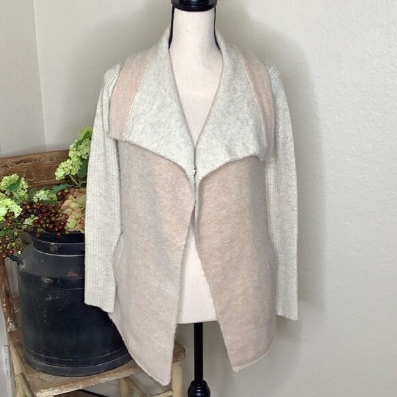 Anthropologie La Fee Verte Asymmetrical One Button Cardigan Sweater - Picture 3 of 13